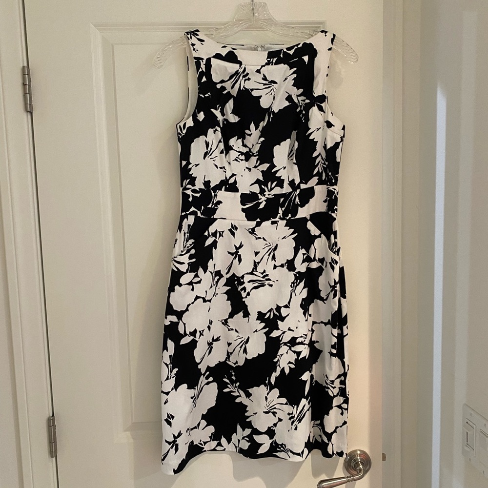 Dress chaps size 4